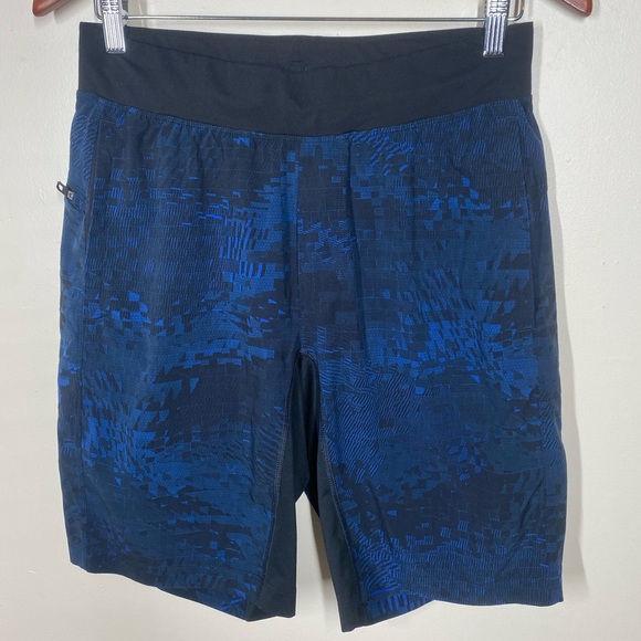 Men's LULULEMON 9.5" Inseam Workout Shorts Medium Blue/Black - Picture 2 of 10